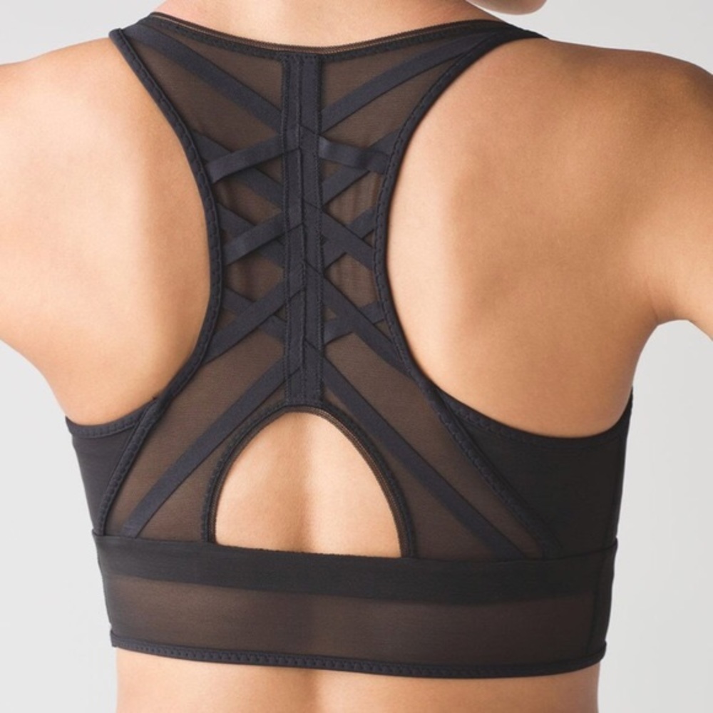 Lululemon essential rhythm bra
